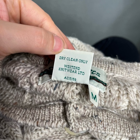 Aran Crafts Wool Chunky Cardigan Sweater Women's Medium Cable Knit Fisherman - Picture 3 of 4